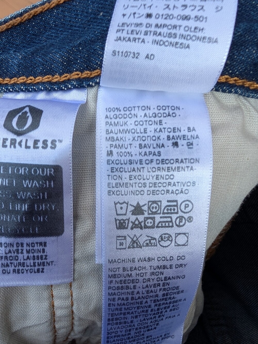 LEVI'S 501 Mid Thigh Denim Shorts Pleased To Meet You Denim NWT - Picture 6 of 7